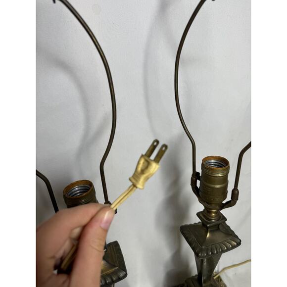 Set Of Vintage Heavy Brass Lamp with Marble Base - Picture 10 of 10